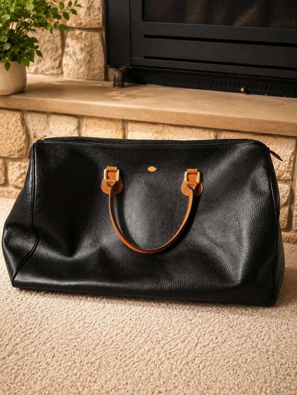 Vintage I Santi Milano Black Pebbled Leather Duffel Weekender Travel Bag